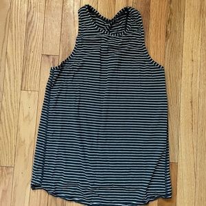 Open back Lululemon tank top size 4